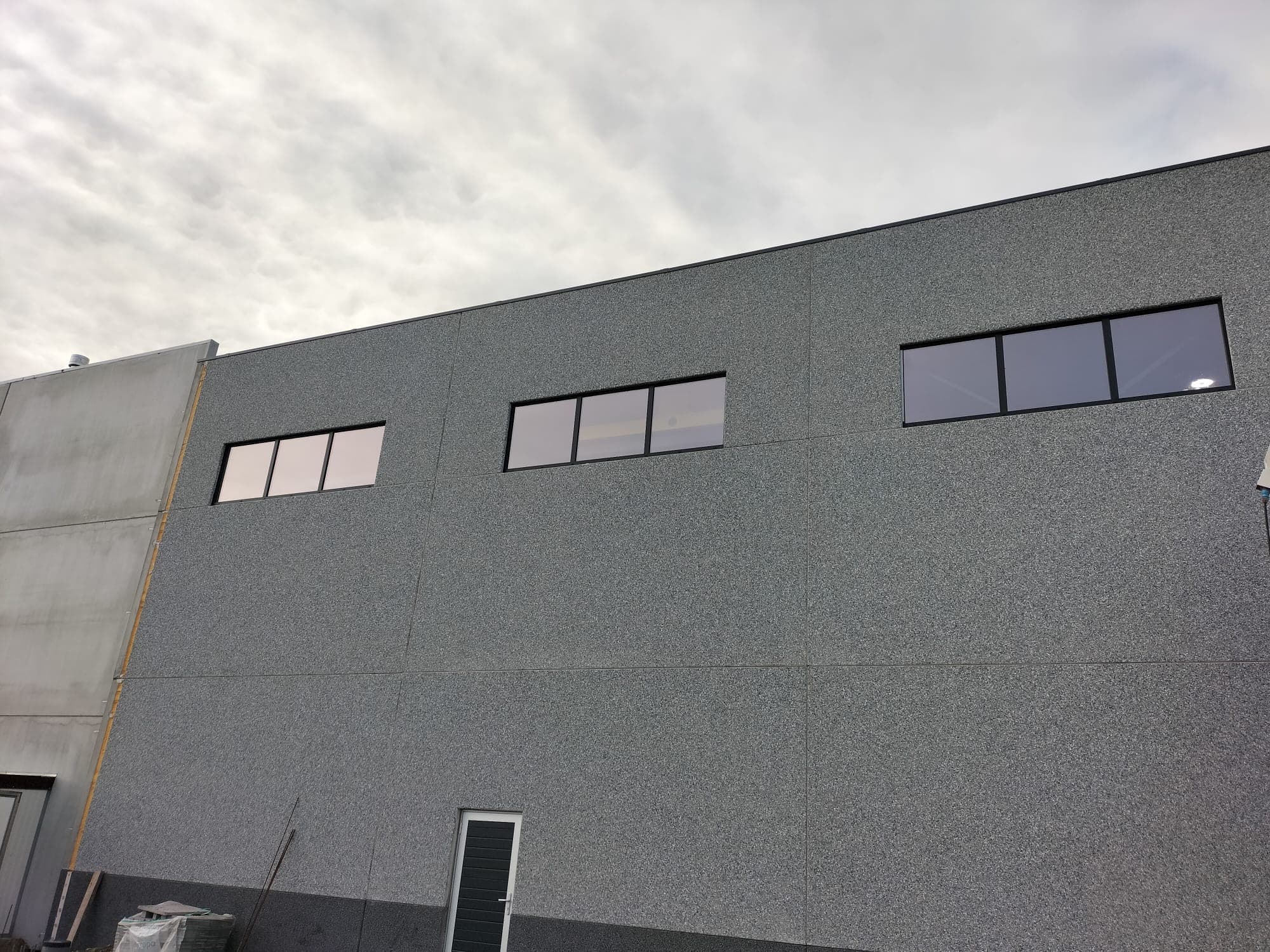 Realizacja montażu okien